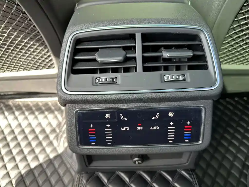 Audi A6L — миниатюра 15