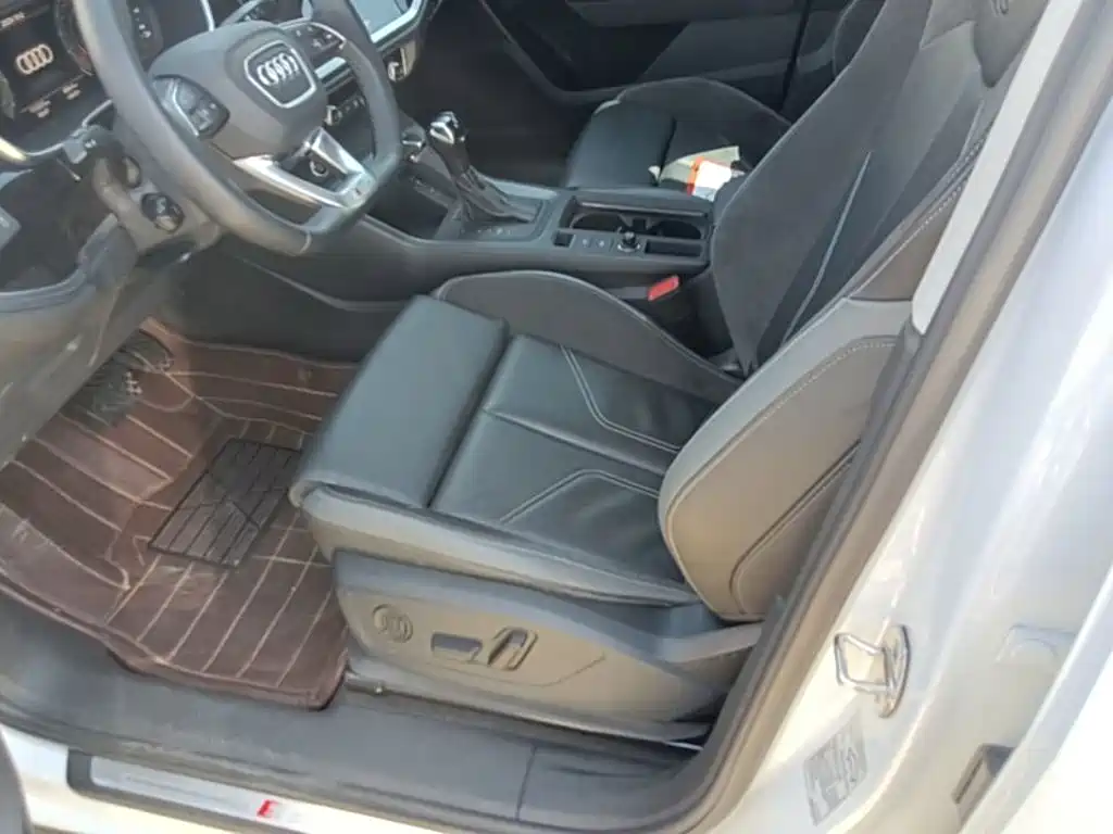Audi Q3 Sportback — миниатюра 15