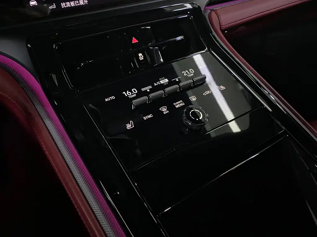 Porsche Panamera — миниатюра 10