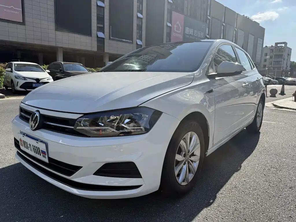 Volkswagen Polo — миниатюра 2
