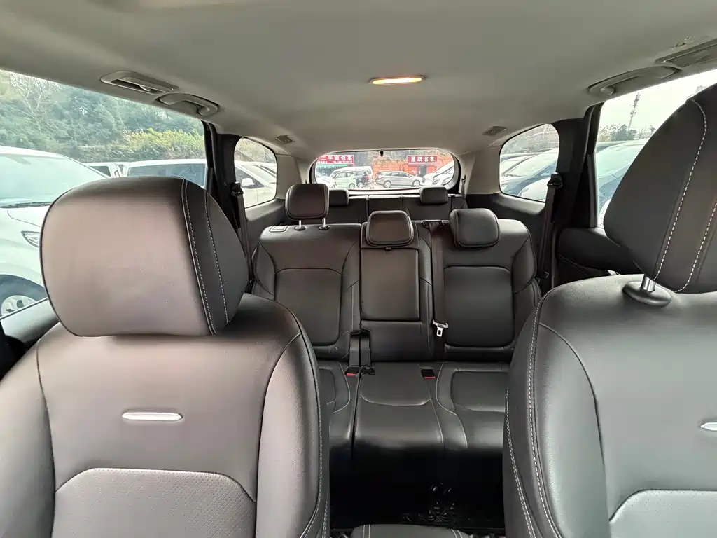 SAIC MAXUS CHASE G50