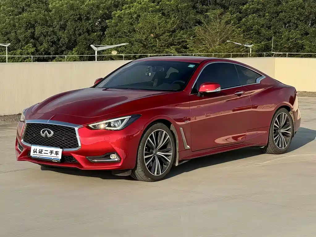 Infiniti Q60