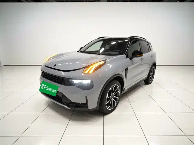 2023 Lynk & Co 01