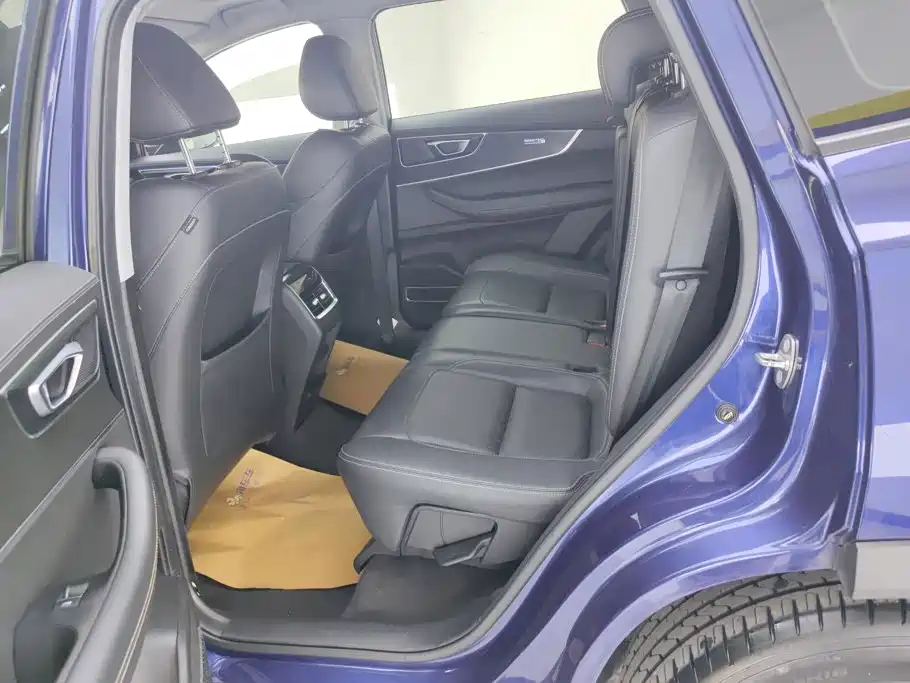 Chery Tiggo 8 — миниатюра 11