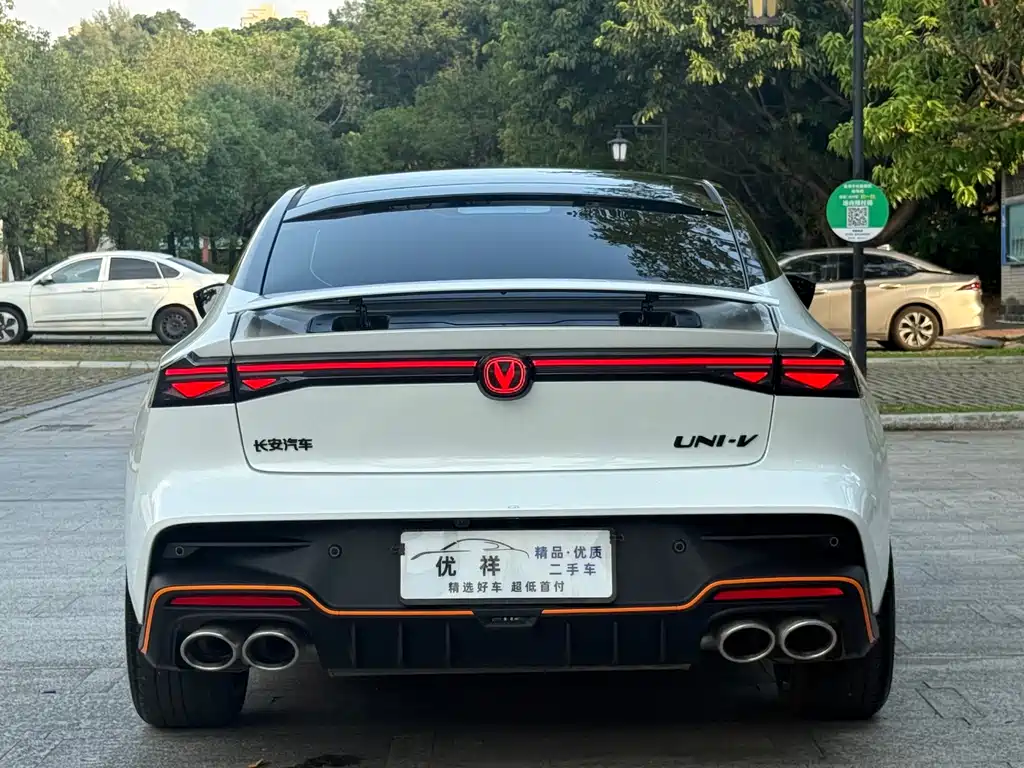 Changan UNI-V — миниатюра 12