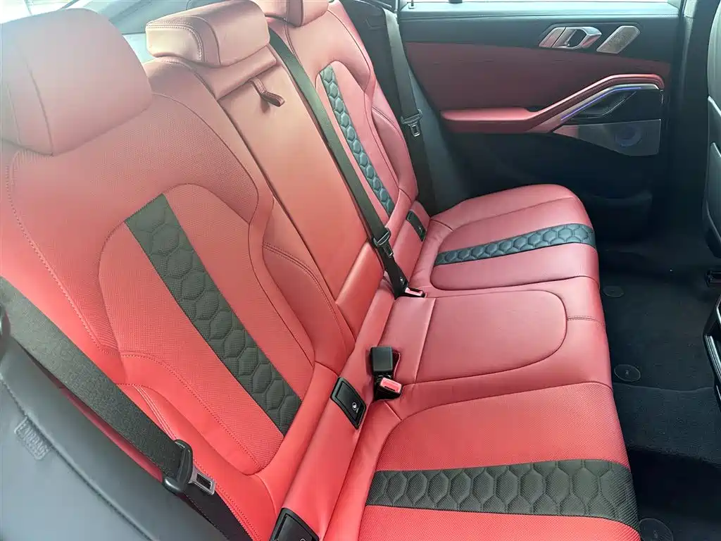 BMW X6 M — миниатюра 10