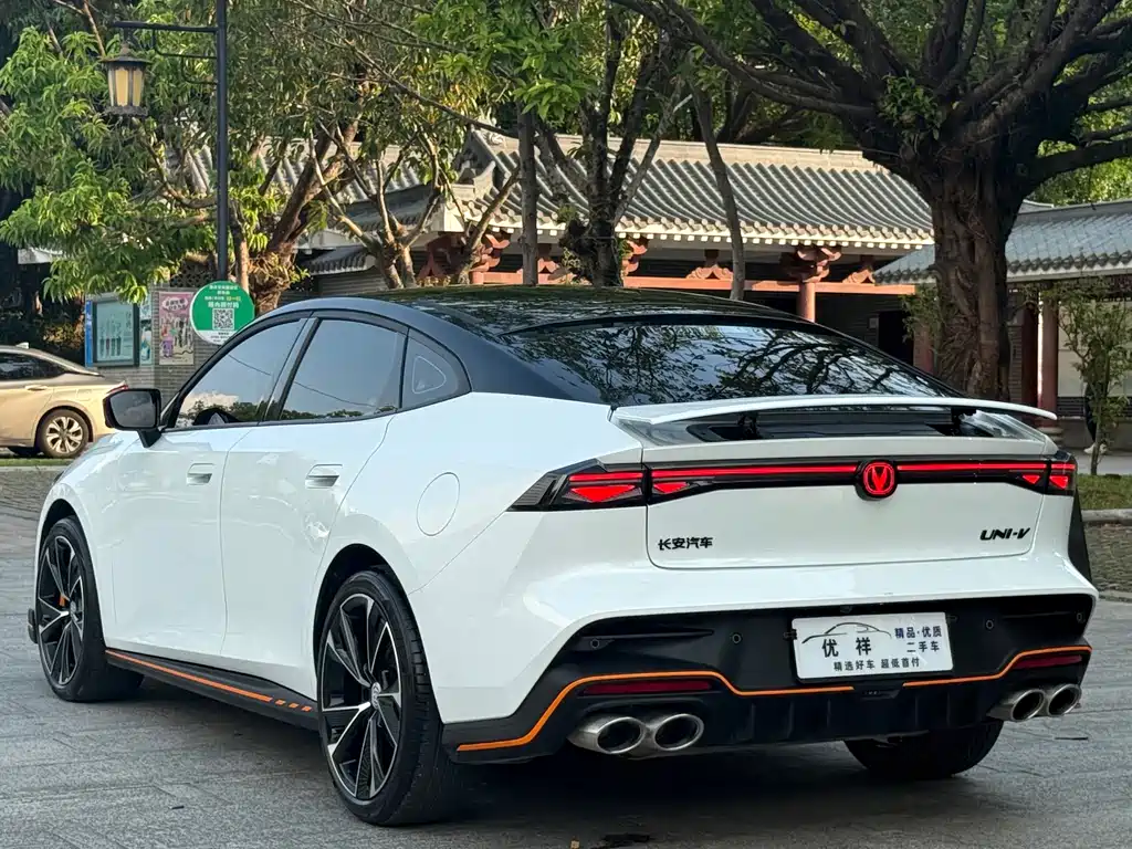 Changan UNI-V — миниатюра 13