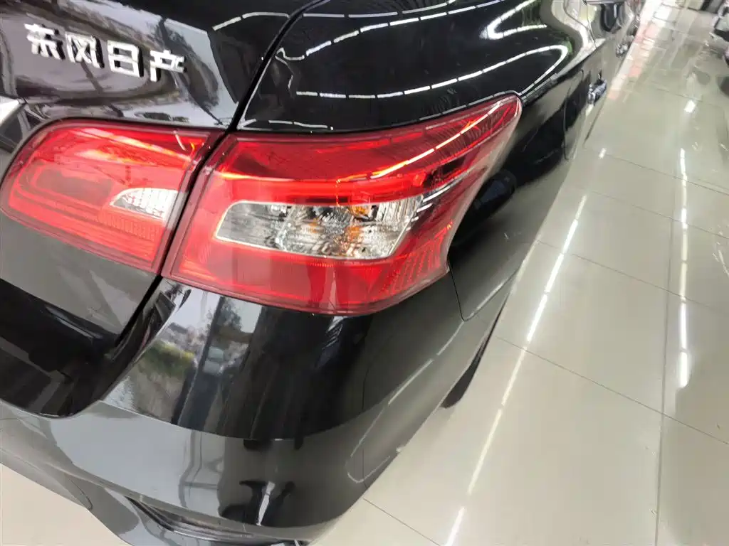 Nissan Sylphy 2024 1.6XE CVT Comfort