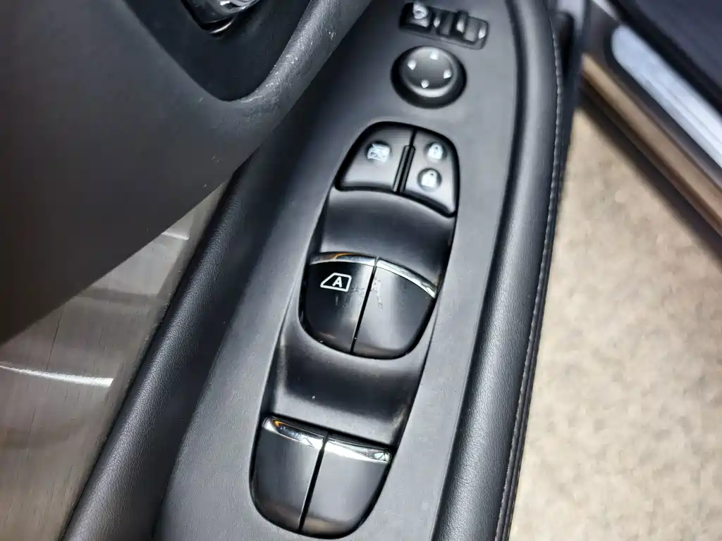 Nissan Murano — миниатюра 10