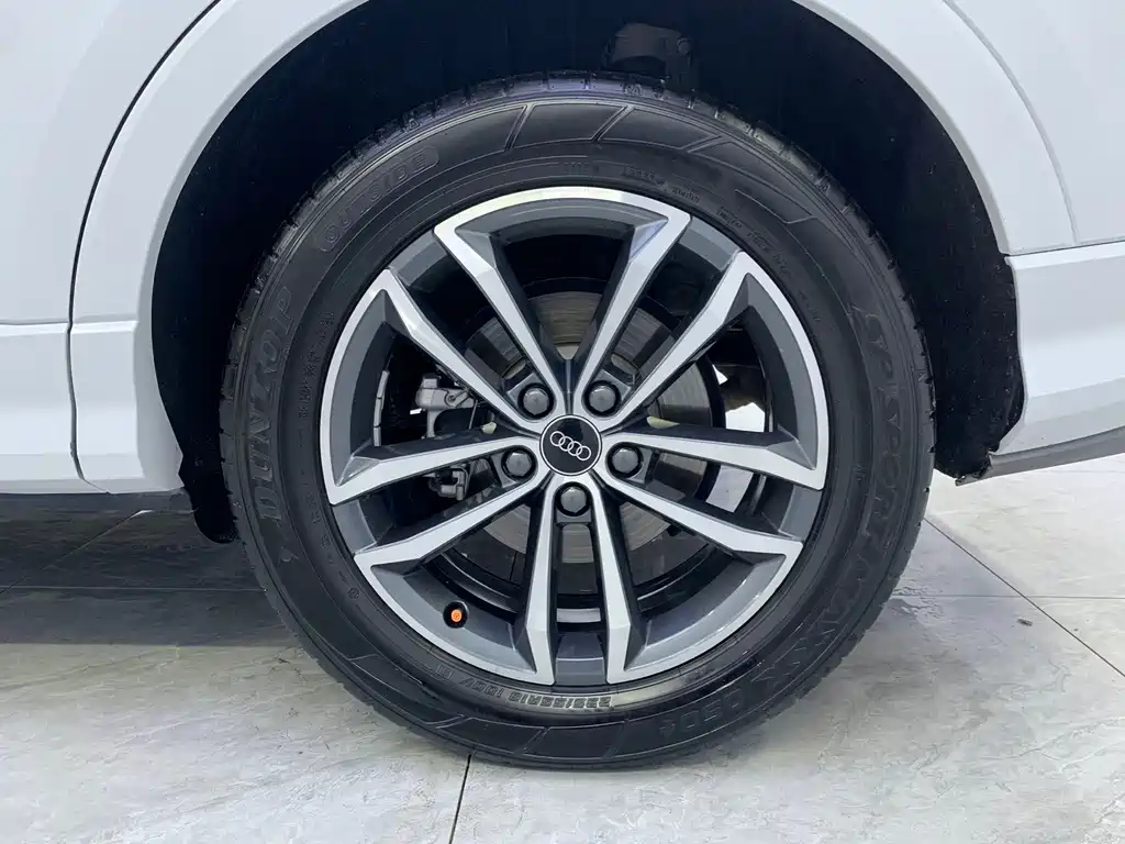 Audi Q3 — миниатюра 13
