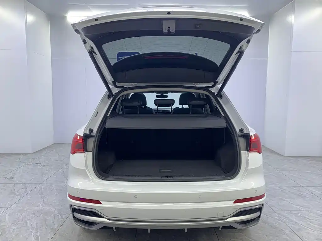 Audi Q3 — миниатюра 19