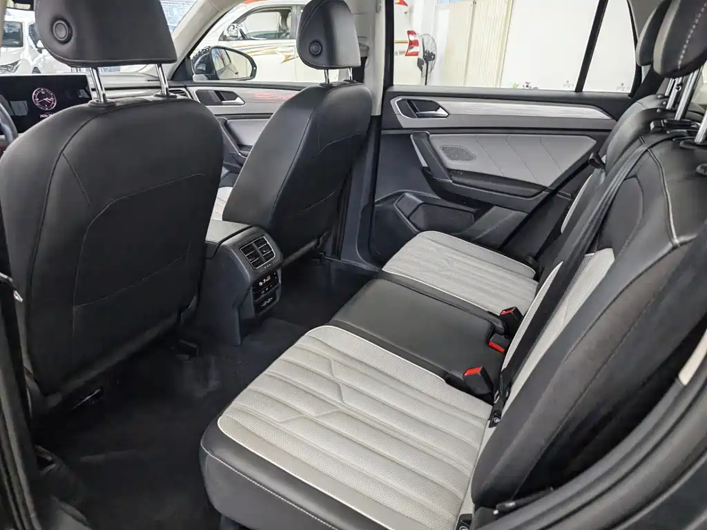 Volkswagen Tayron — миниатюра 10