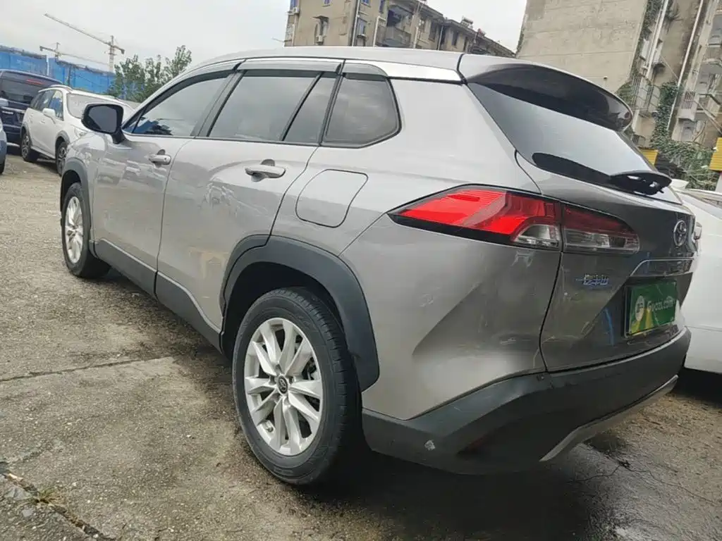Toyota Corolla Cross — миниатюра 5