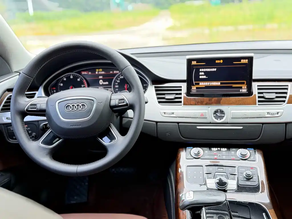 Audi A8 — фотографии объявления, Фото 12