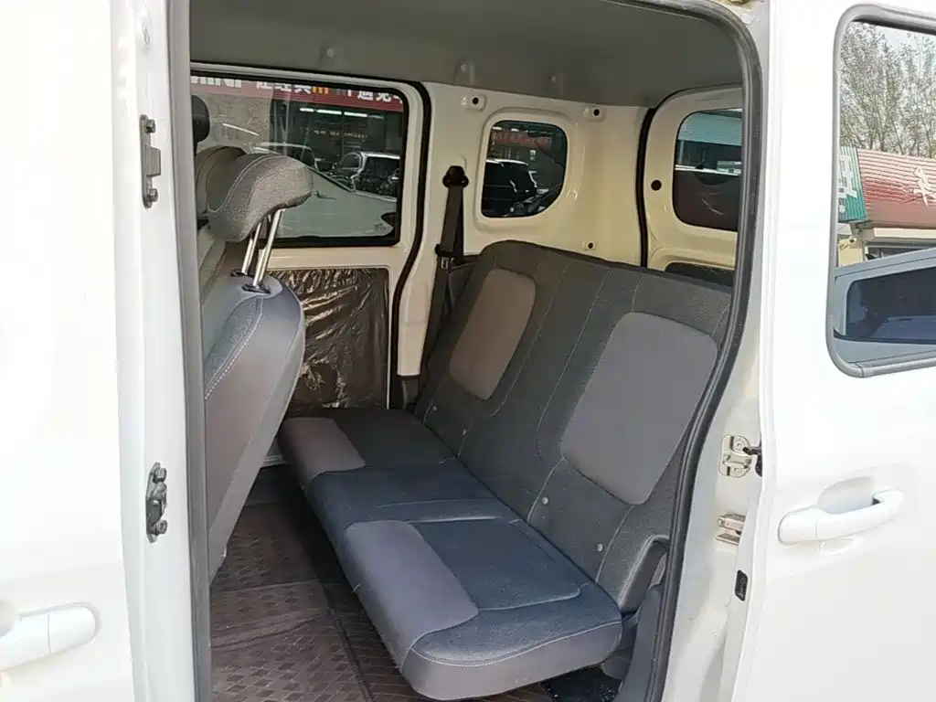 Wuling Zhiguang EV — миниатюра 17