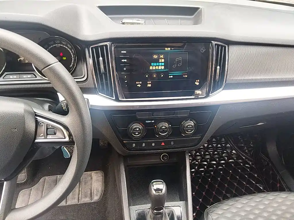 Skoda Kamiq — миниатюра 13