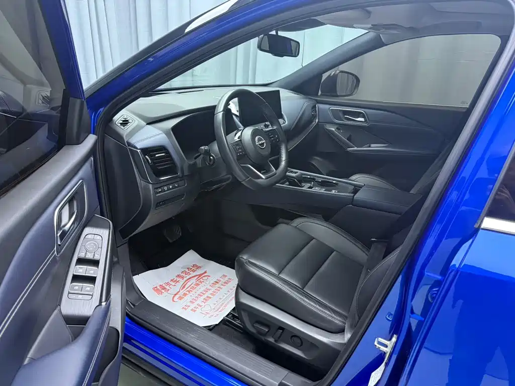 Nissan Qashqai — миниатюра 7