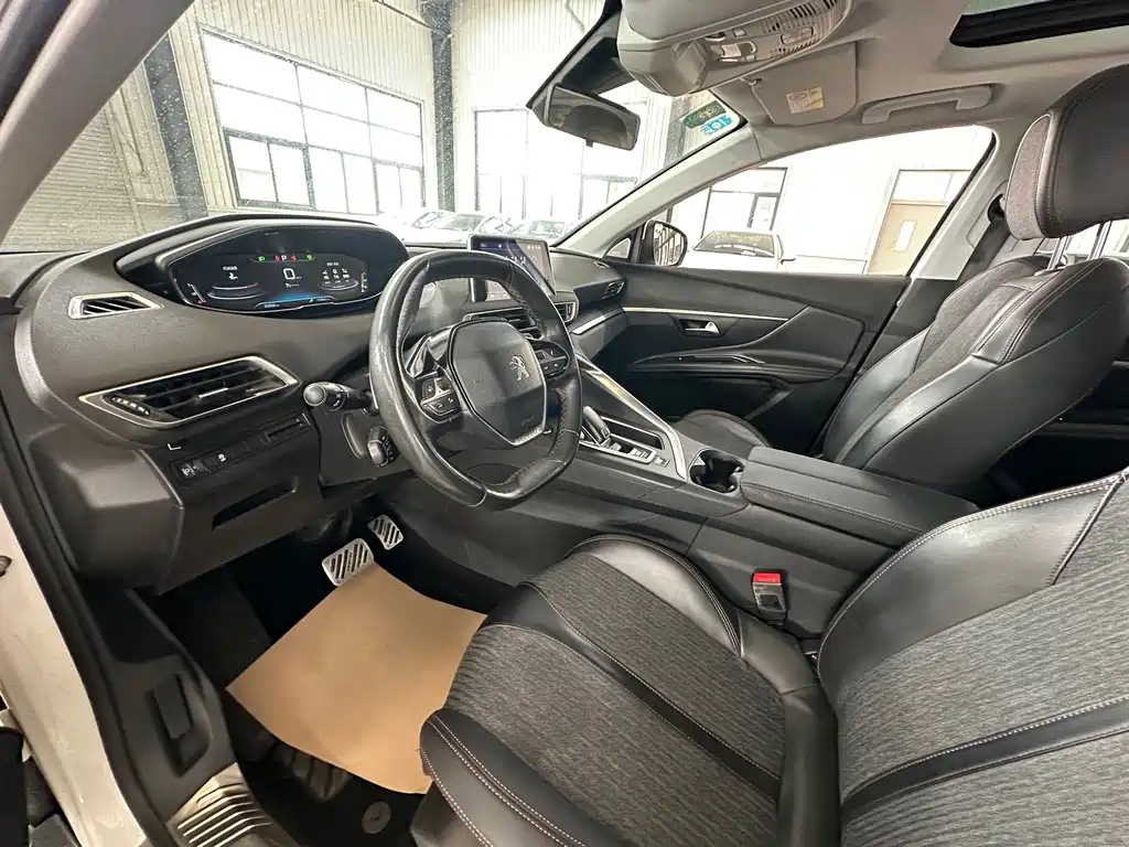 Peugeot 5008 350THP 7 seats Boundless Edition, фото 12