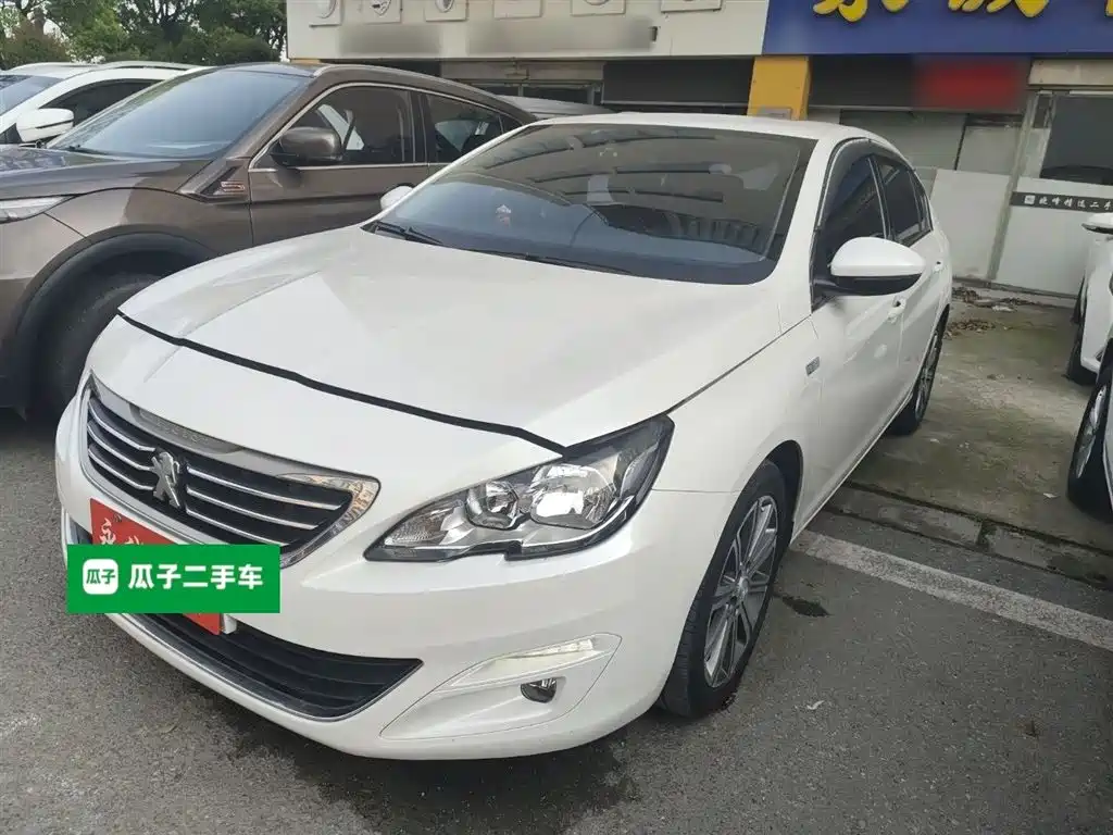 Peugeot 408 2016