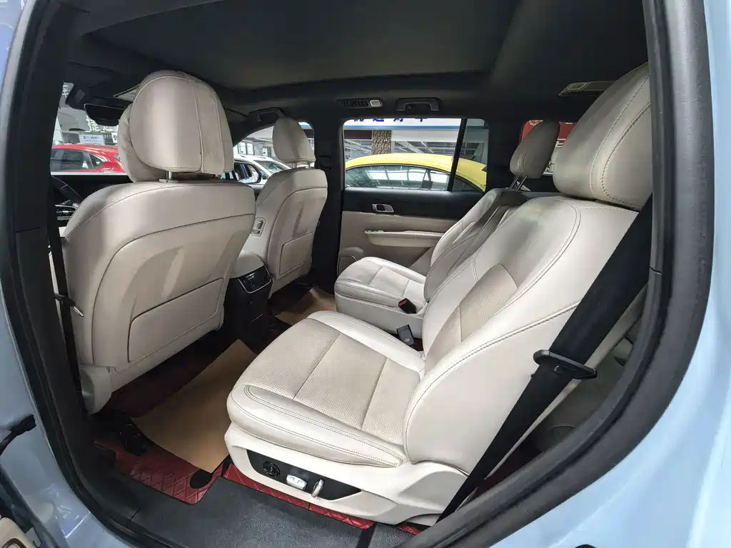 Li Auto Li ONE — миниатюра 6