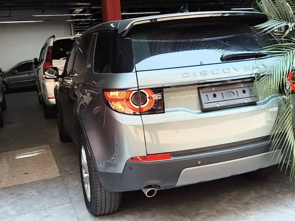 Land Rover Discovery Sport — миниатюра 5
