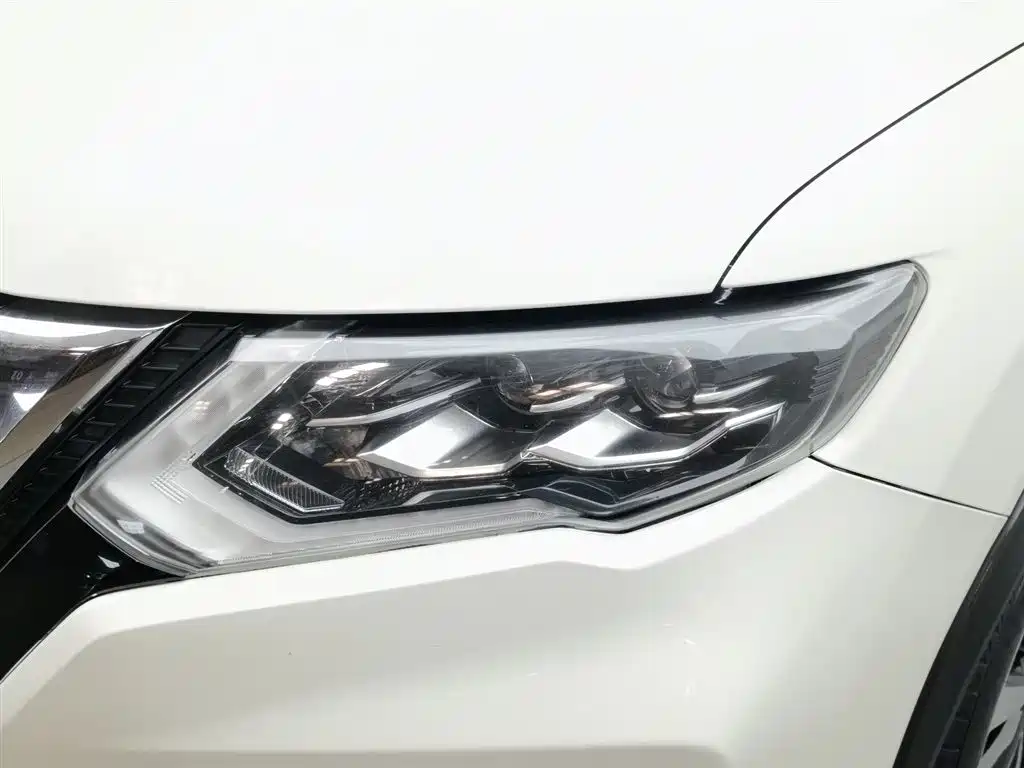 Nissan X-Trail 2017 2.5L CVT 4WD