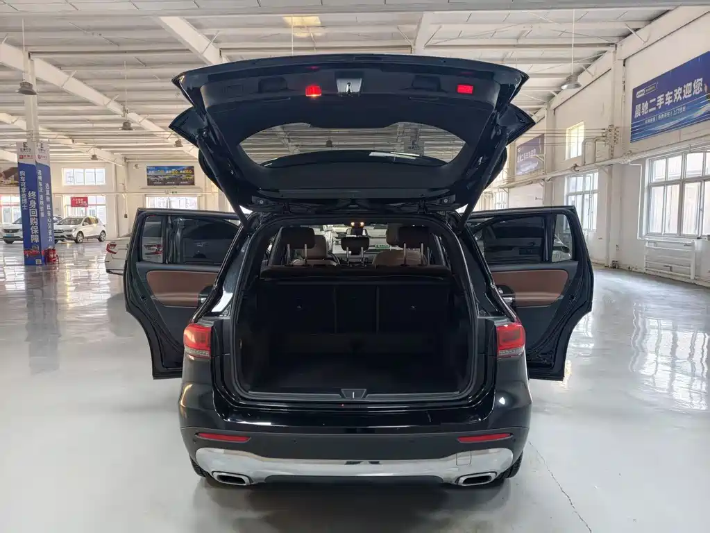 Mercedes-Benz GLB — миниатюра 7