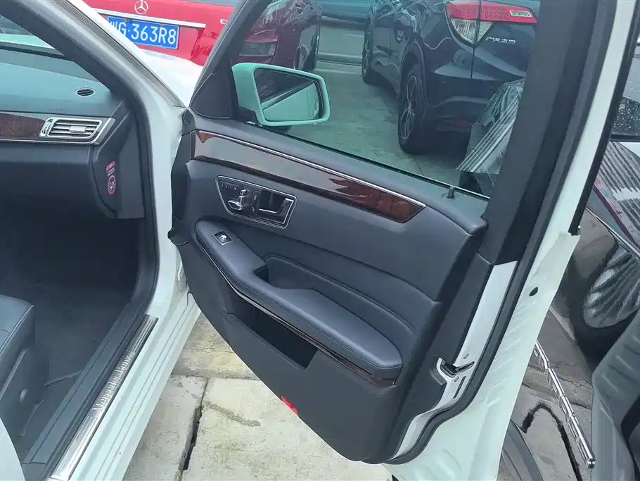 Mercedes-Benz E-Class E 2015 E 260 L