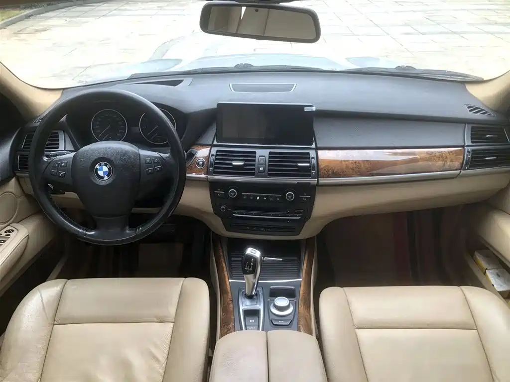 BMW X5 2009 xDrive30i Luxury