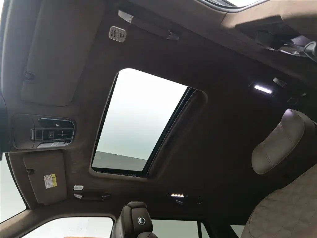 TANK TANK 700 NEW ENERGY