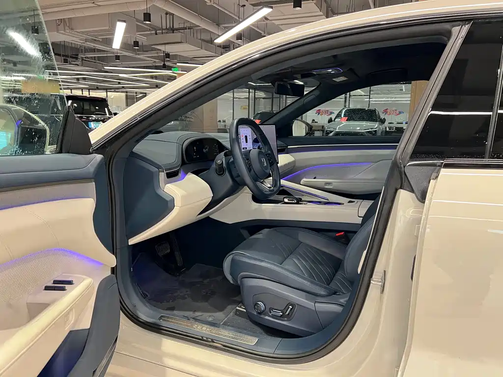 ZEEKR EXTREME KRYPTON 001