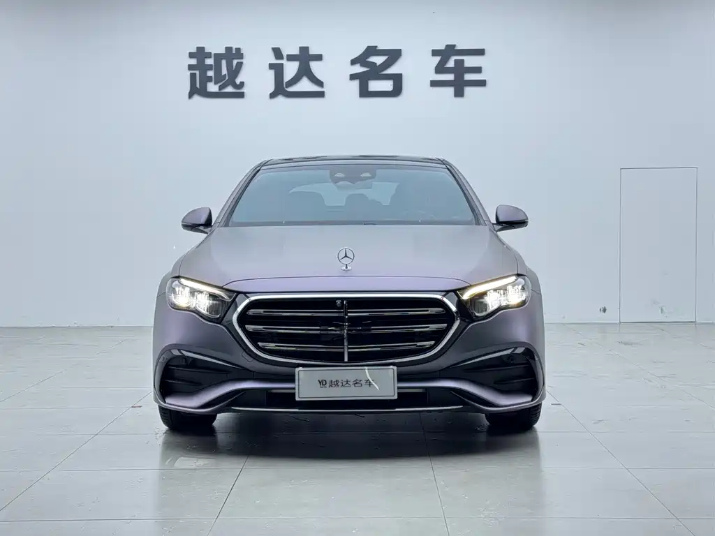 Mercedes-Benz E-Class — миниатюра 2