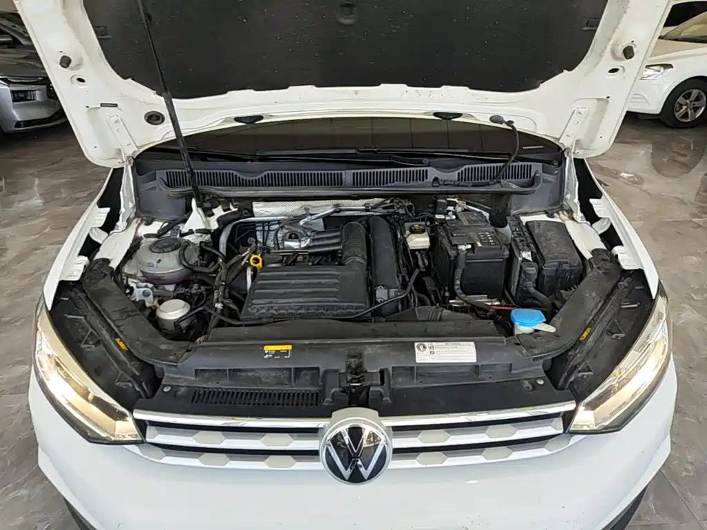 Volkswagen Touran — миниатюра 20