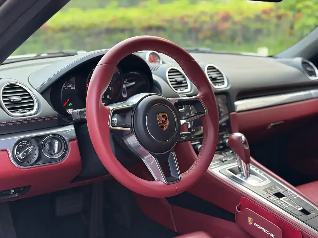Porsche 718 2018 Boxster 2.0T