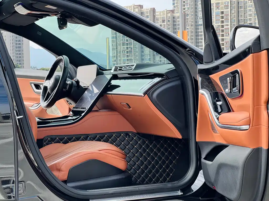 MERCEDES-BENZ S CLASS