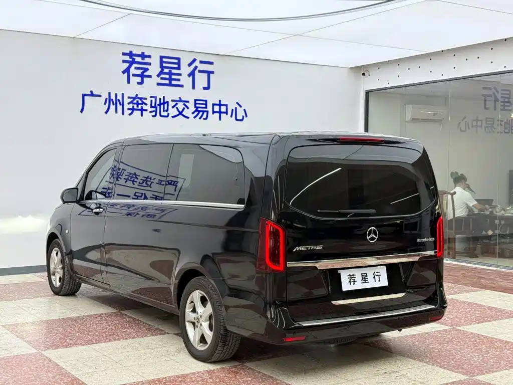 Mercedes-Benz Vito — миниатюра 7