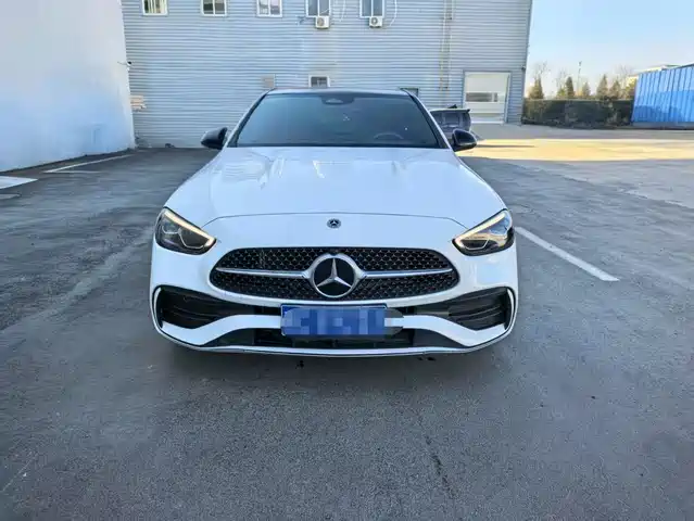 MERCEDES-BENZ C CLASS 2024
