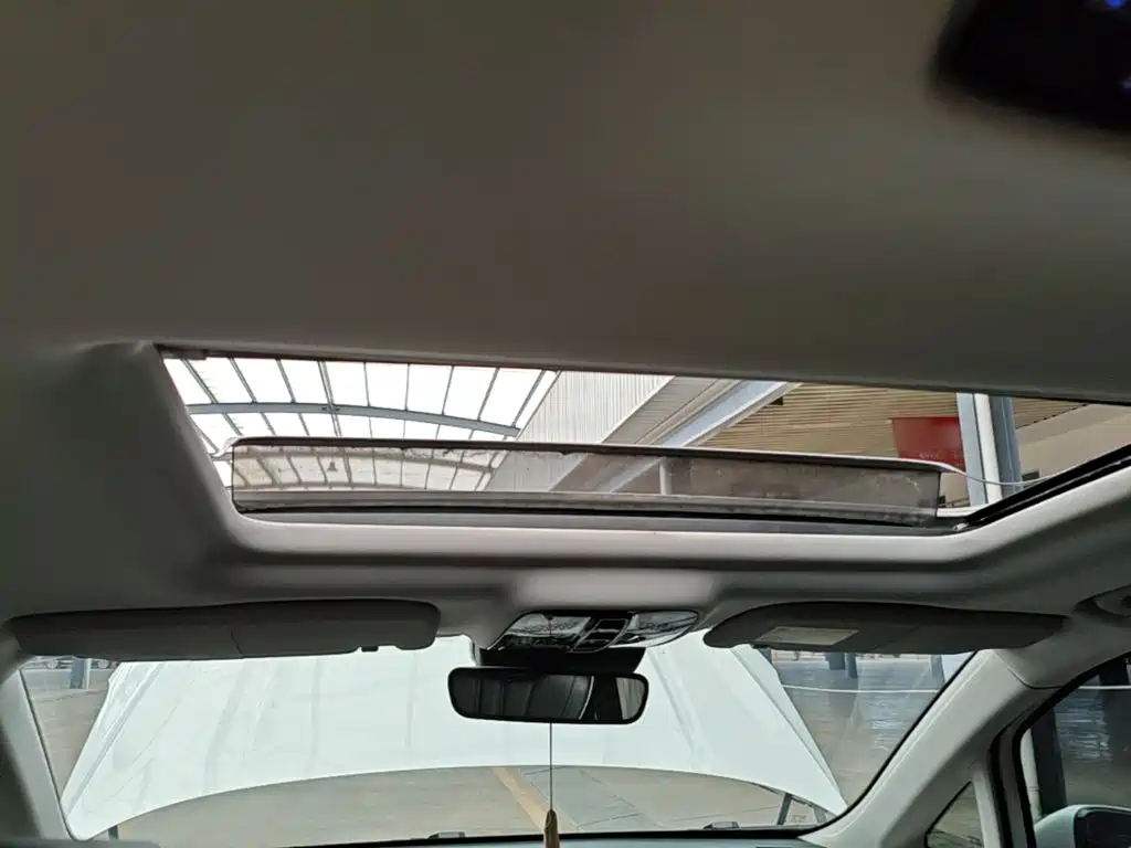 Roewe iMAX8 — миниатюра 18