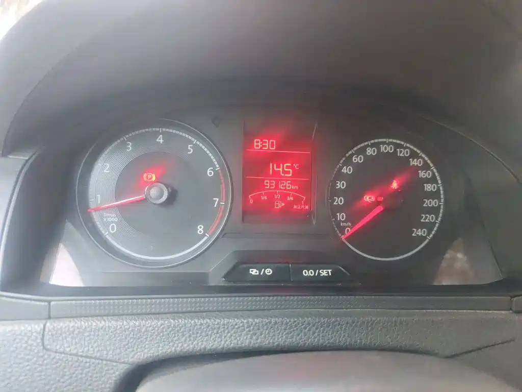 Volkswagen Santana — миниатюра 7