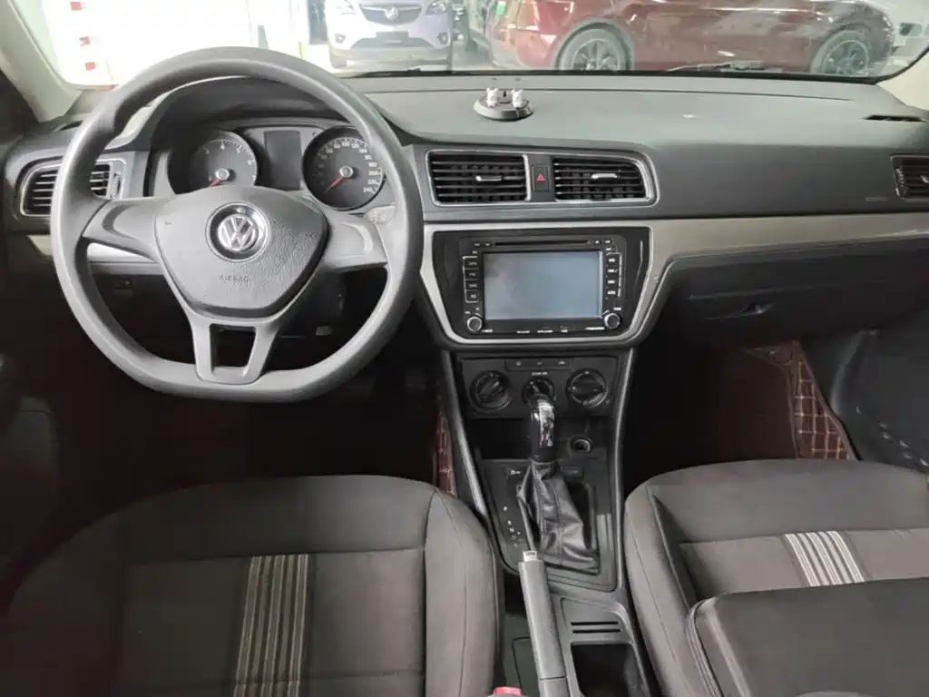 Volkswagen Gran Lavida — миниатюра 10