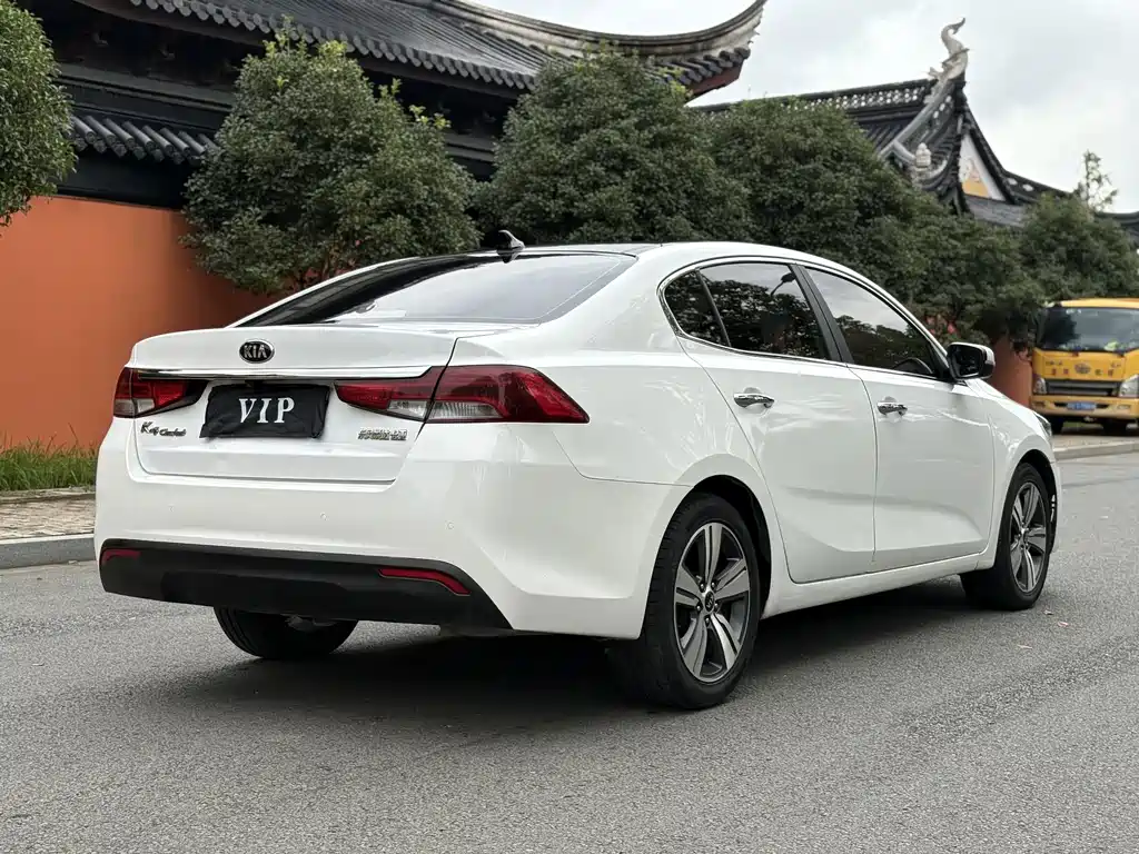 Kia K4 — миниатюра 7