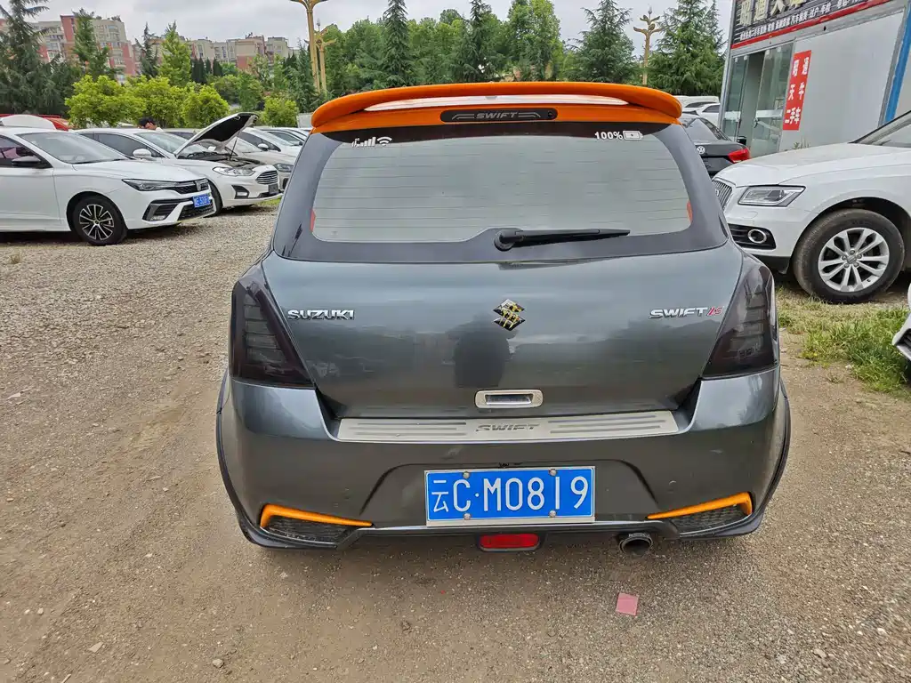 Suzuki Swift 1.5L Manual Fashion Type, фото 4