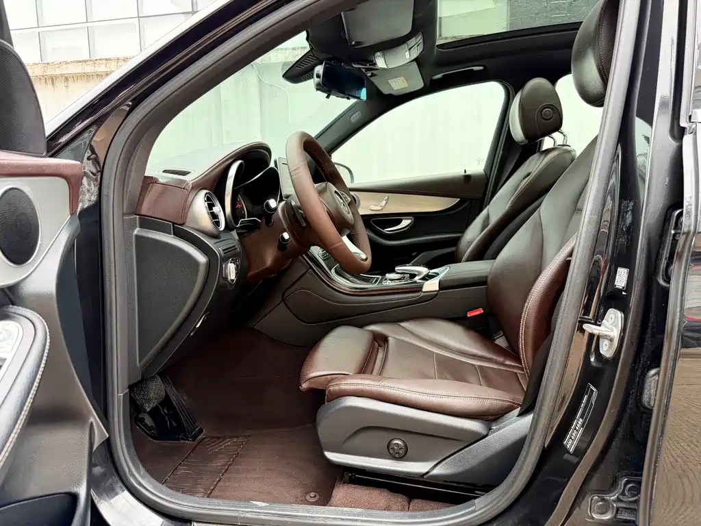 Mercedes-Benz GLC — миниатюра 4