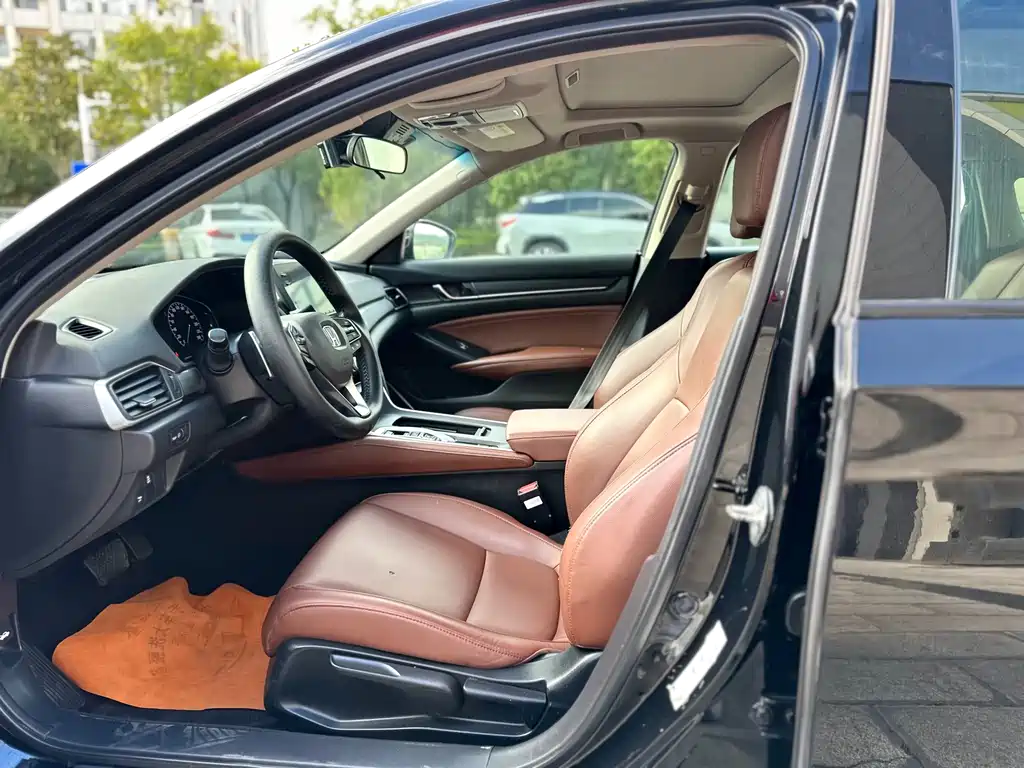 Honda Inspire — миниатюра 6