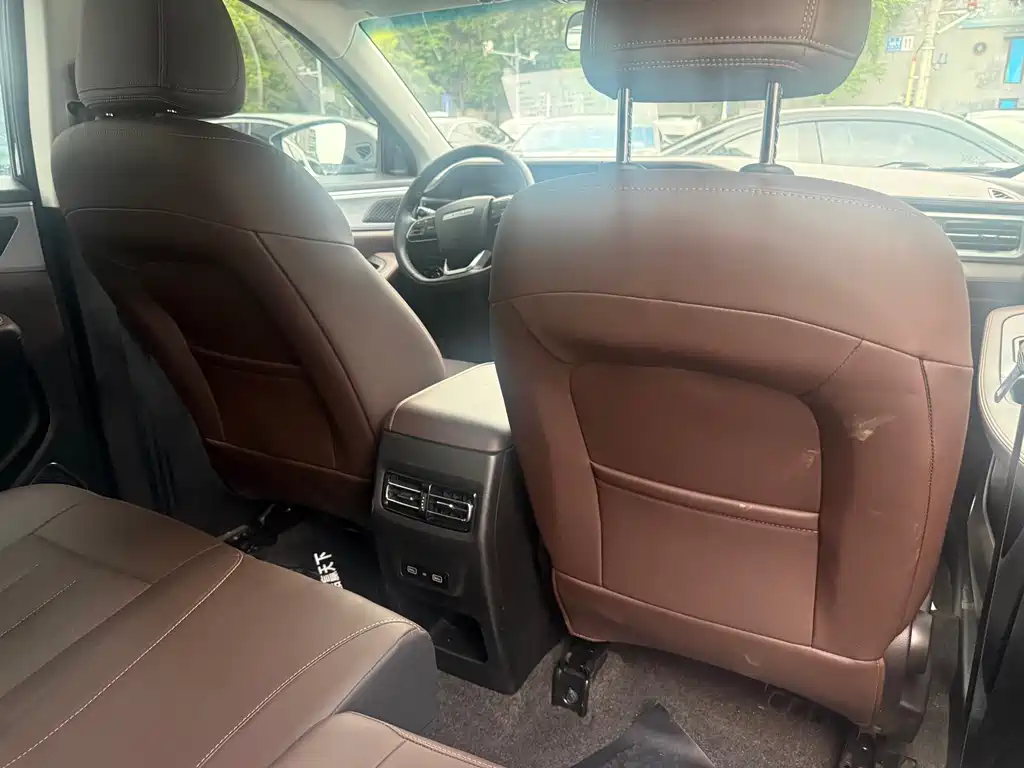 JETOUR X90 PLUS 2021 1.5T MT 7 мест