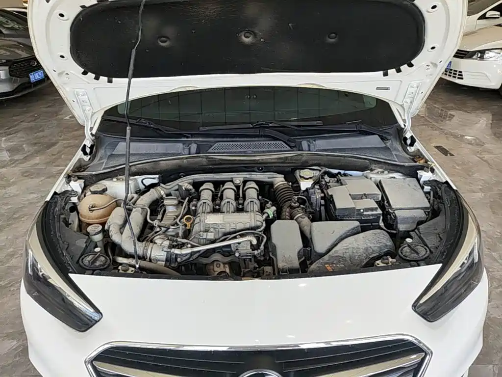 Buick Excelle — миниатюра 20