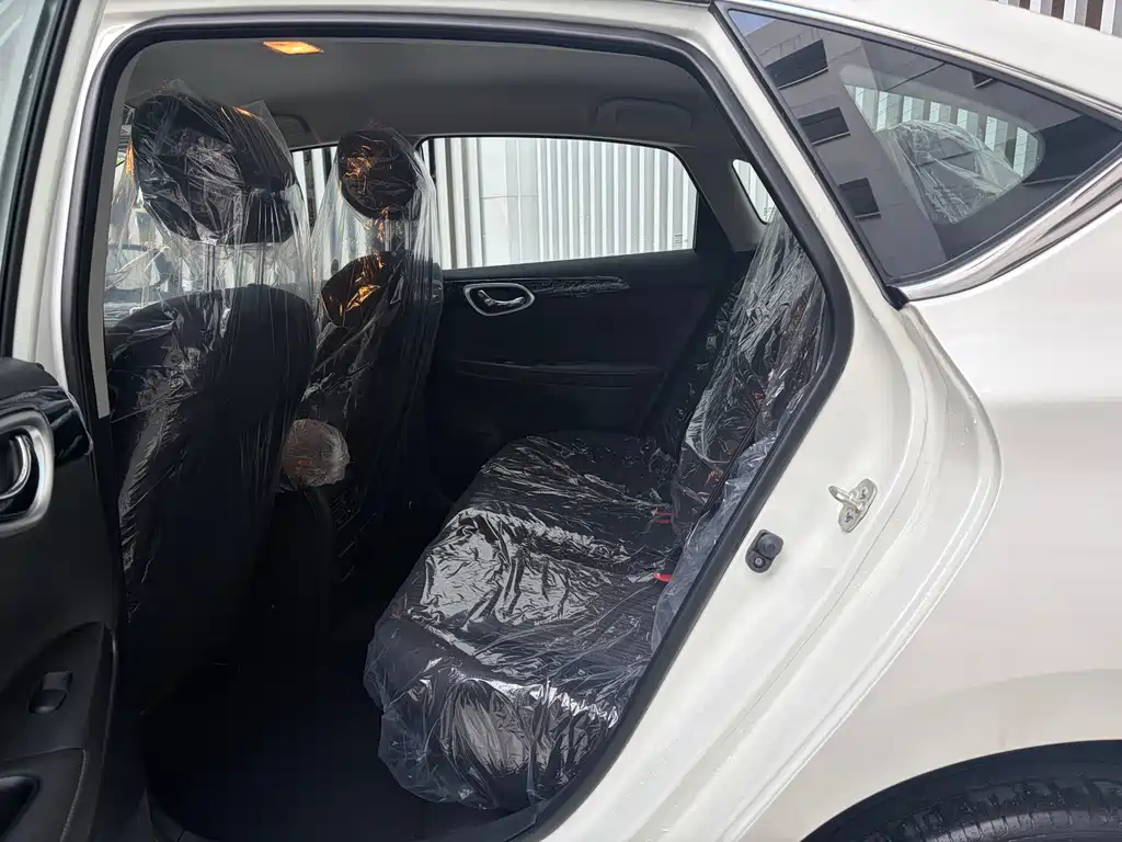 Nissan Sylphy — миниатюра 9