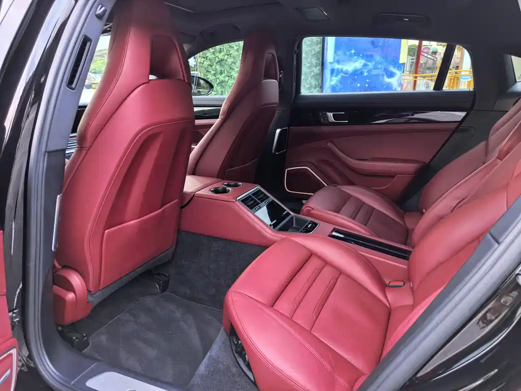 Porsche Panamera — миниатюра 9