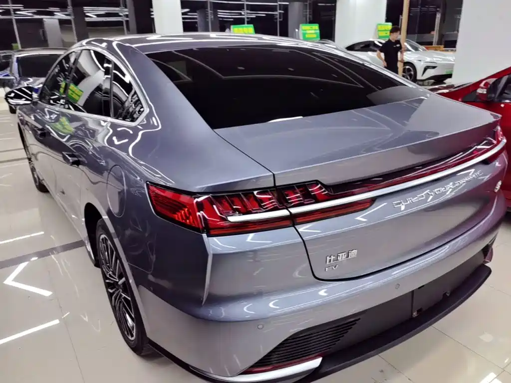 BYD Han — миниатюра 5