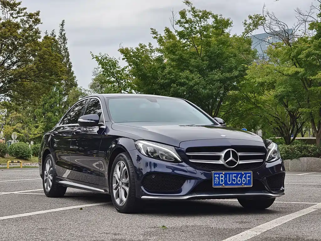 Mercedes-Benz C-Class — миниатюра 9